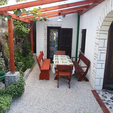Sunflower Apartment Opatija Exterior photo